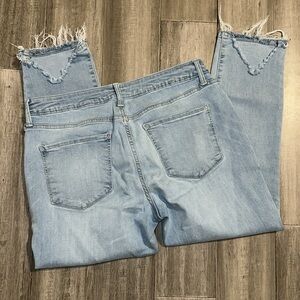 Size 12P Ana Distressed Bottom Midrise Skinny Ankle Jean